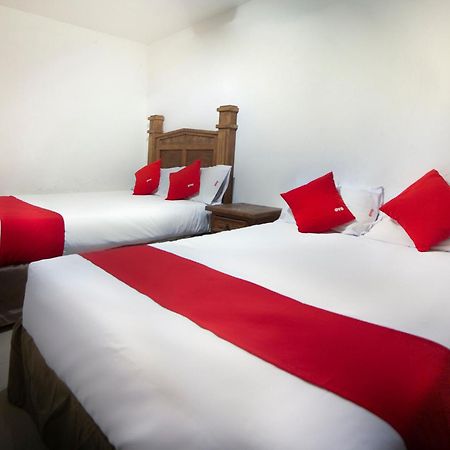 Hotel Mahu Монтеррей Екстер'єр фото