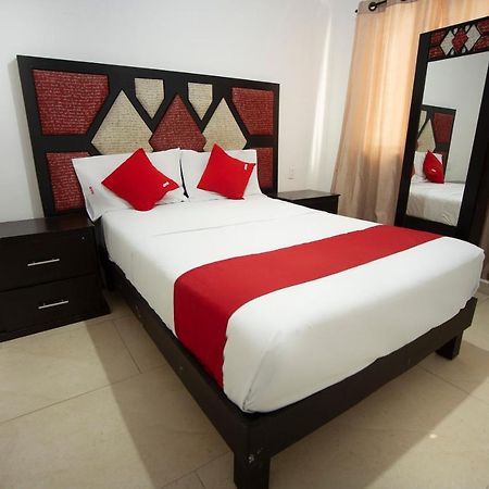 Hotel Mahu Монтеррей Екстер'єр фото