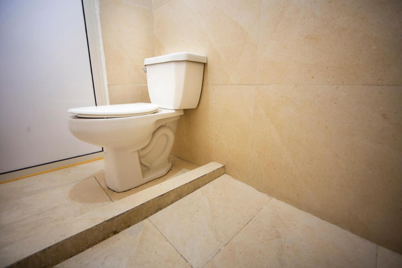 Hotel Mahu Монтеррей Екстер'єр фото